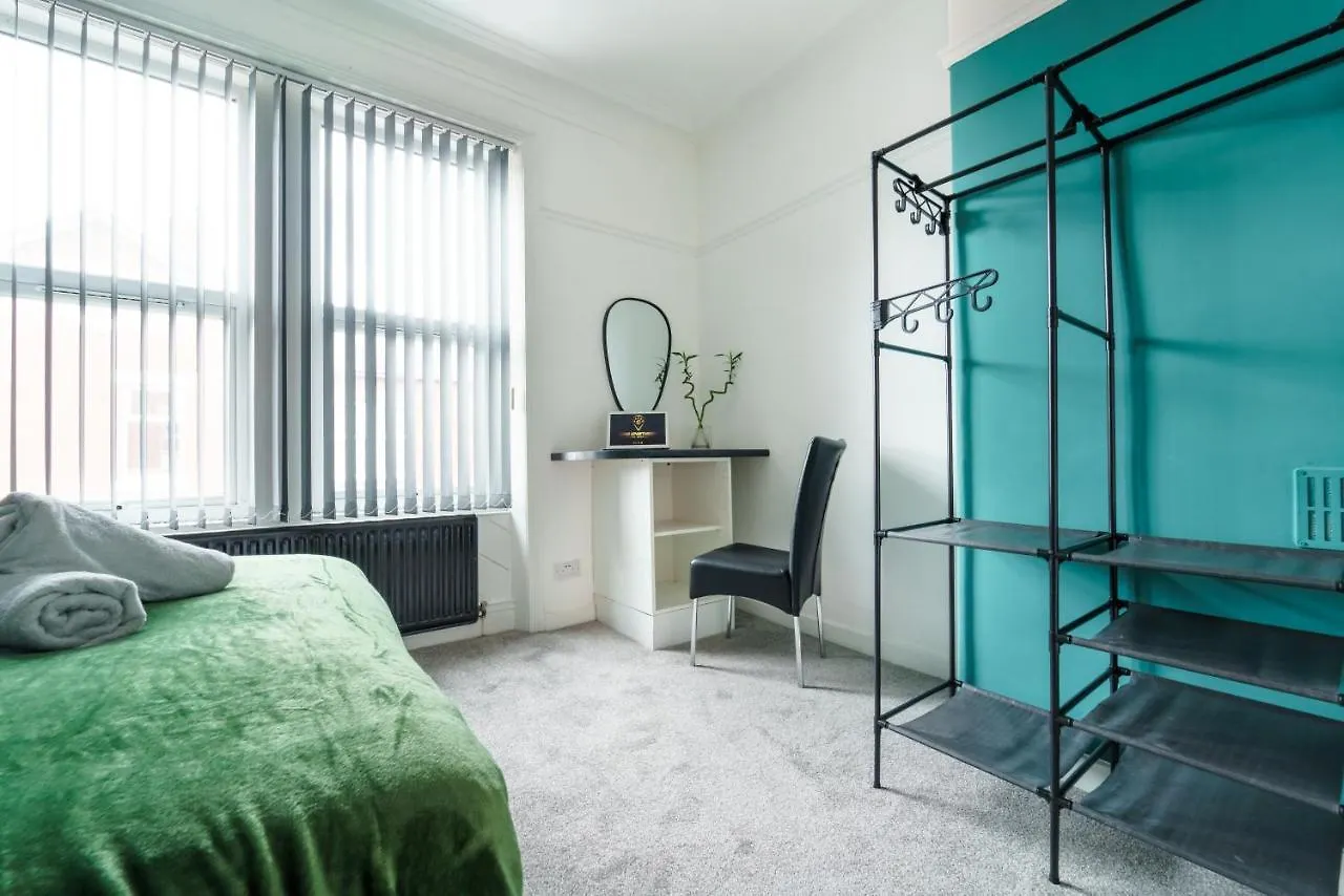 Modern Spacious 2Bedroom Apartment By Zone Newcastle-upon-Tyne 0*,  Storbritannien