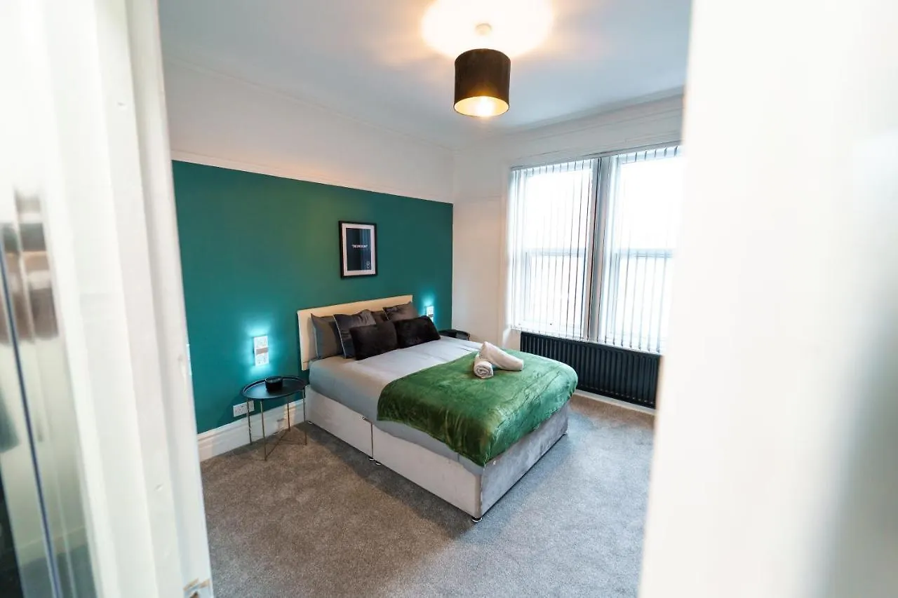 Modern Spacious 2Bedroom Apartment By Zone Newcastle-upon-Tyne